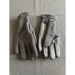 Ladies gloves size medium